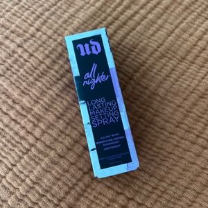 NIB ORIGINAL FORMULA Urban Decay Long Lasting Makeup Setting Spray 0.5oz